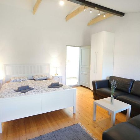 Rural Apartment Geja ウマグ エクステリア 写真